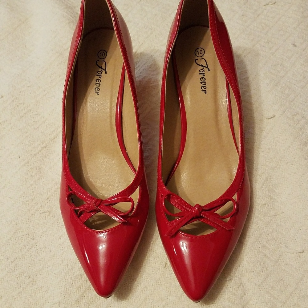 Red kitten heels Size 10